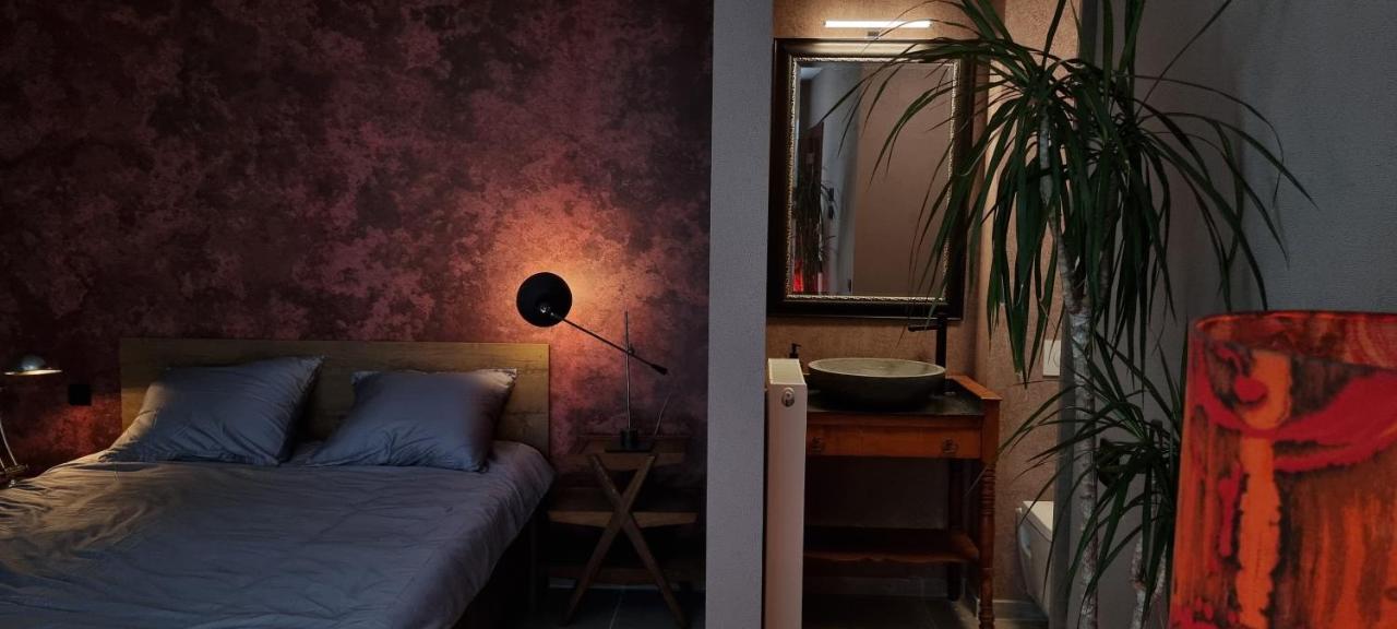 Logies La Chevre Folle - Lodging & Cooking In Style With Shared Kitchen Οστένδη Εξωτερικό φωτογραφία